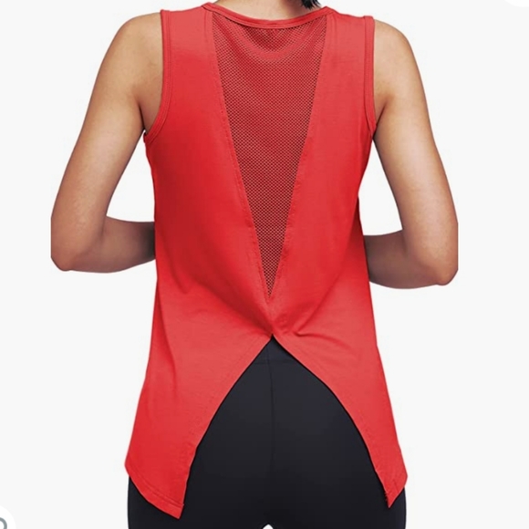 Red athletic tie back mesh tank top - Picture 3 of 12